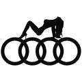 Audi Girl 2 auto nalepnica sa ženskom siluetom i Audi krugovima